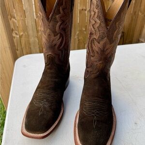 Lucchese sage green suede roughout boots size 10D